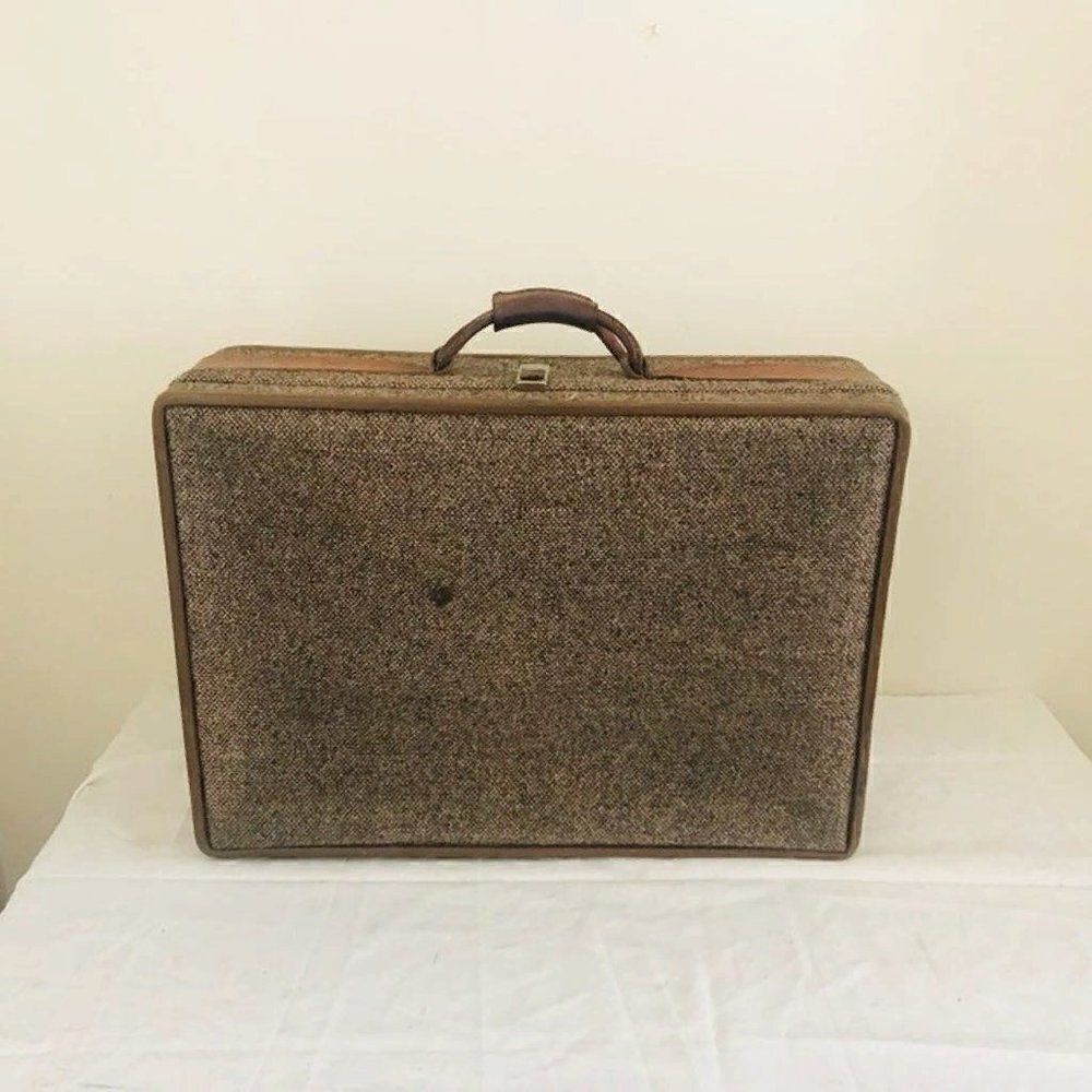 Hartmann Vintage Tweed Suitcase with Garment Hanger